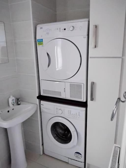 Townhouse Clifden: Located In The Heart Of Connemara Villa Dış mekan fotoğraf